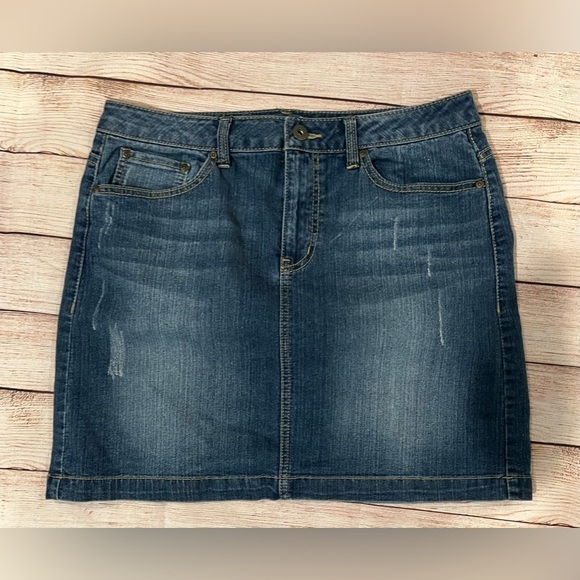 Cato denim skirt size 10 - Picture 1 of 4